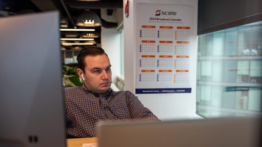 An employee making a marketing plan based on seasonality