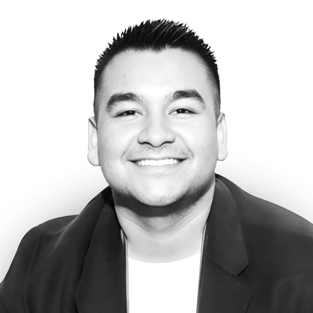 Alex Garcia headshot